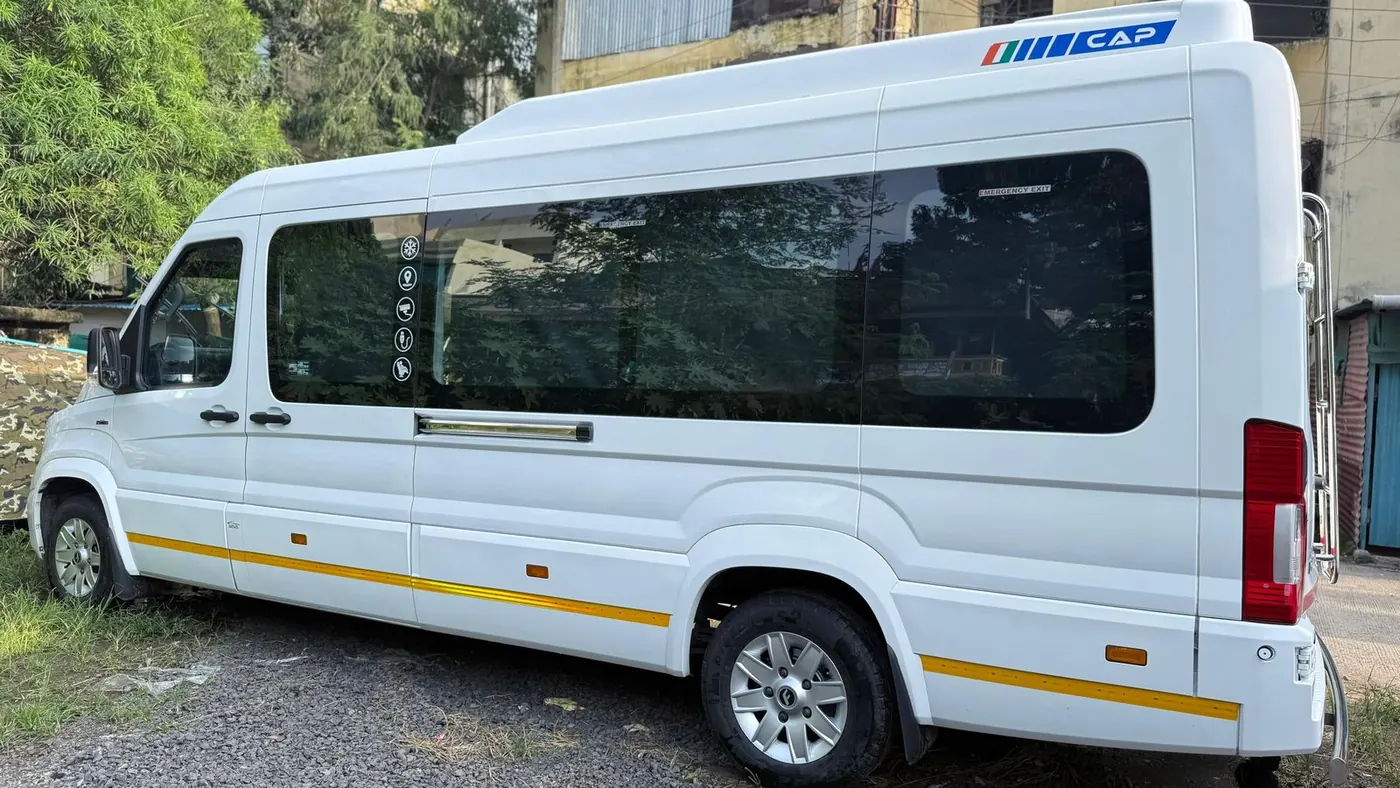 Force Urbania rear angle with large luggage space exterior - Force Urbania Indore rental